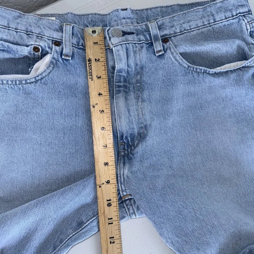 Levis levi 512
